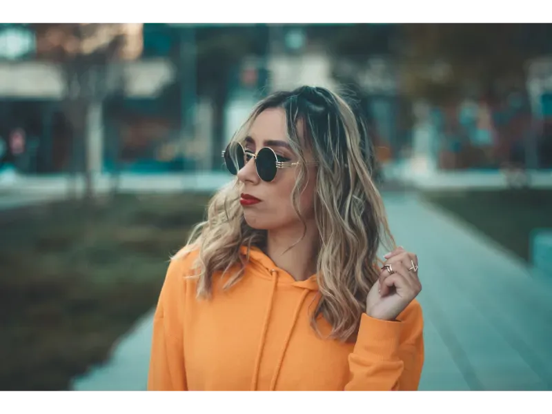 Mengenal Apa Itu Hoodie: Definisi dan Tips Styling