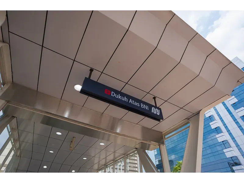 Stasiun MRT Dukuh Atas: Lokasi dan Tempat Hangout di Sekitar