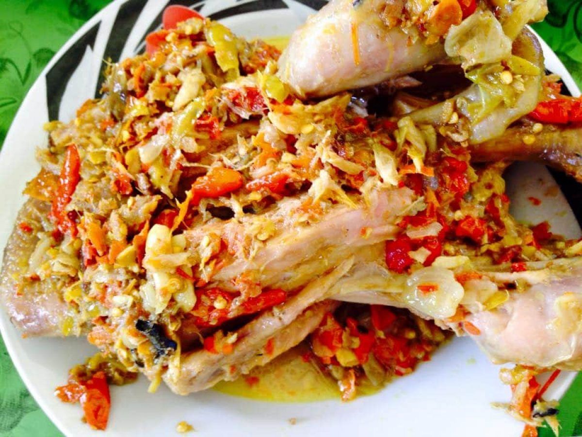 5 Tempat Makan Ayam Betutu Terenak di Bali dan Legendaris