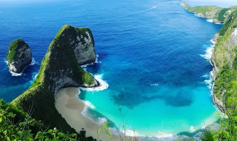 Pantai Kelingking: Tiket Masuk, Jam Buka, dan Aktivitas Seru